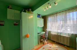 Apartament 3 camere, parcare, 55mp, zona strazii Maramuresului