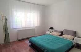 Apartament renovat, 3 camere, 2 bai, 65 mp, zona Calvaria 