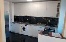 Apartament de 2 camere mobilat,etajul 1, parcare,zona ultracentrala