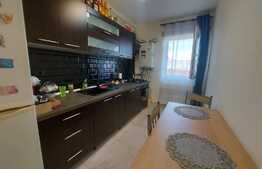 Apartament 3 camere, 55 mp, parcare, zona Porii