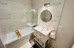 Apartament modern, 3 camere, ansamblu privat, zona Teilor