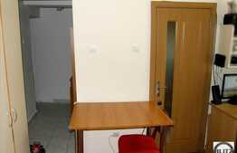 Vanzare 2 camere, 31 mp, zona Politia Rutiera. Bloc reabilitat termic, renovat