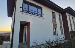 Duplex 110 mp utili, 300 mp teren, orientare sudică, Dezmir