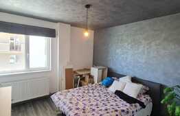 Apartament modern, 3 camere, 71 mp, parcare, zona Teilor