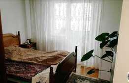 Vanzare apartament 4 camere, 79 mp, decomandat, zona Interservisan