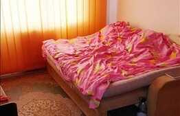 Vanzare apartament 4 camere, 79 mp, decomandat, zona Interservisan