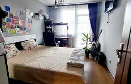 Apartament 3 camere, 72mp, parcare, zona Subcetate