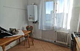 Apartament 4 camere, 80 mp, decomandat, zona strazii Primaverii 