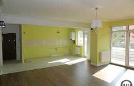 Vanzare 3 camere, 104 mp utili, zona Campului, 2 parcari incluse, cu panorama