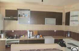 Vanzare apartament 2 camere, 50 mp plus 3 balcoane, zona Eroilor! Parcare cu CF!