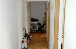 Vanzare 2 camere, 52 mp utili, zona Sf. Ioan, mobilat, cu garaj subteran