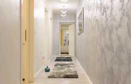 Oportunitate!!!!  Apartament modern de lux , 3 camere, 72 mp, parcare, zona Eroilor