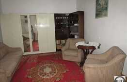 2 camere, 60 mp, imobil tip casa, zona Hotel Topaz