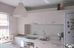 Vanzare 3 camere, 63 mp, zona TERRA! Loc de parcare cu CF! Etaj intermediar!