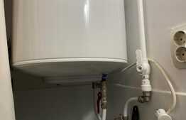 Apartament 2 camere, parter, 33mp, situata intr-o vila cu curte proprie.