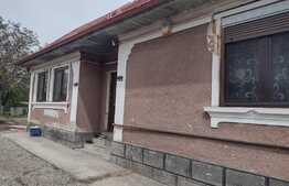 Casa 2 camere, 115 mp, teren 516 mp, parcare, Turda