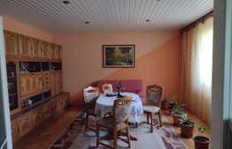 Casa 4 camere, 125 mp, teren 300 mp, centru Turda