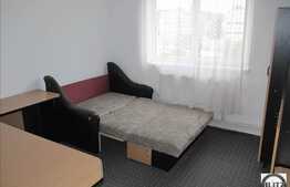 Apartament 3 camere de vanzare, 65 mp utili, zona Profi, boxa, cu panorama