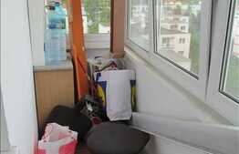 Apartament 3 camere de vanzare, 65 mp utili, zona Profi, boxa, cu panorama