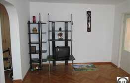 Apartament 3 camere de vanzare, 65 mp utili, zona Profi, boxa, cu panorama