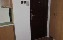 Apartament 3 camere de vanzare, 65 mp utili, zona Profi, boxa, cu panorama