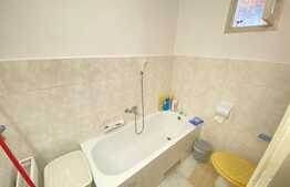 Casa de 200 mp utili si 1700 mp de teren in Sacele