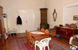 2 camere de vanzare, 75 mp utili situat in imobil tip casa