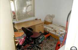 Vanzare 4 camere, 77 mp utili, zona Godeanu, etaj intermediar, cu boxa