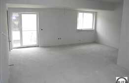 Vanzare 3 camere, 67 mp, semidecomandat, semifinisat, loc parcare, zona Campului