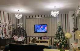 Apartament 3 camere, 74 mp, parcare, zona Vlahuta