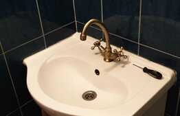 Garsoniera zona Infratirii