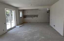 Apartament 3 camere, semifinisat, 74 mp, 100 mp terasa, zona Stejarului 