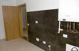 Apartament cu 4 camere, 98 mp, pe 2 nivele, zona Campului. Loc de parcare!