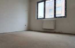 Apartament 3 camere, 66 mp, semidecomandat, zona Terra