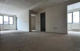 Apartament 3 camere, 66 mp, semidecomandat, zona Terra