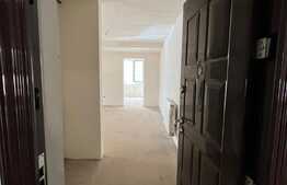 Apartament 3 camere, 66 mp, semidecomandat, zona Terra