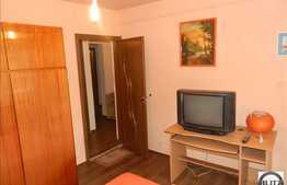 De vanzare 3 camere, decomandate, 65 mp, cu loc de parcare , zona Interservisan