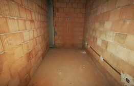 Apartament 3 camere, 63 mp, semifinisat, Gilau