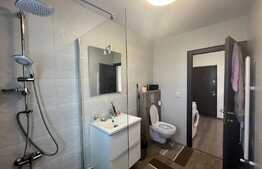 Apartament 2 camere, 43 mp, semidecomandat, zona Vivo