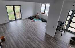 Casa tip Duplex 100mp la E60 în Gilau