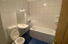 Garsoniera decomandata, 38 mp, balcon, zona Restaurant Regal