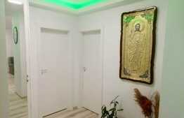 Apartament modern, 3 camere, 76 mp, garaj, zona Eroilor 