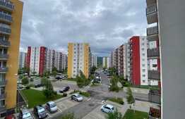 Apartament de 2 camere, 50 mp, decomandat, zona Bartolomeu 