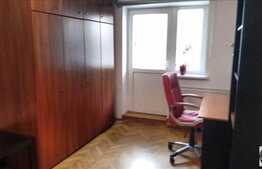 4 camere, 100 mp, decomandat, zona Piata Cipariu