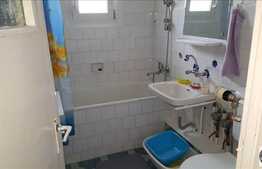 Vanzare apartament 3 camere, decomandat, 65 mp, zona Iulius Mall