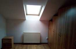 Apartament de 2 camere, mobilat, parcare, zona Ioan Rus