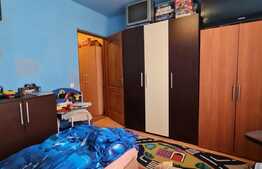 Apartament 3 camere, 50 mp, parcare, zona Florilor