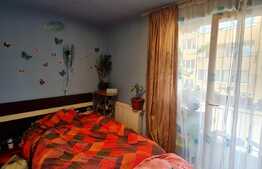 Apartament 3 camere, 50 mp, parcare, zona Florilor