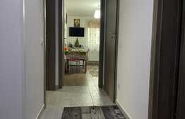 Apartament superb, 2 camere decomandat, 2 bai, 61 mp, zona Coresi