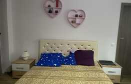 Apartament superb, 2 camere decomandat, 2 bai, 61 mp, zona Coresi